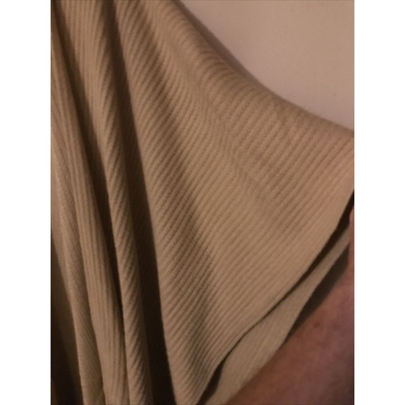 Cast 5th Hooded Shaw One Size - Picture 3 of 6